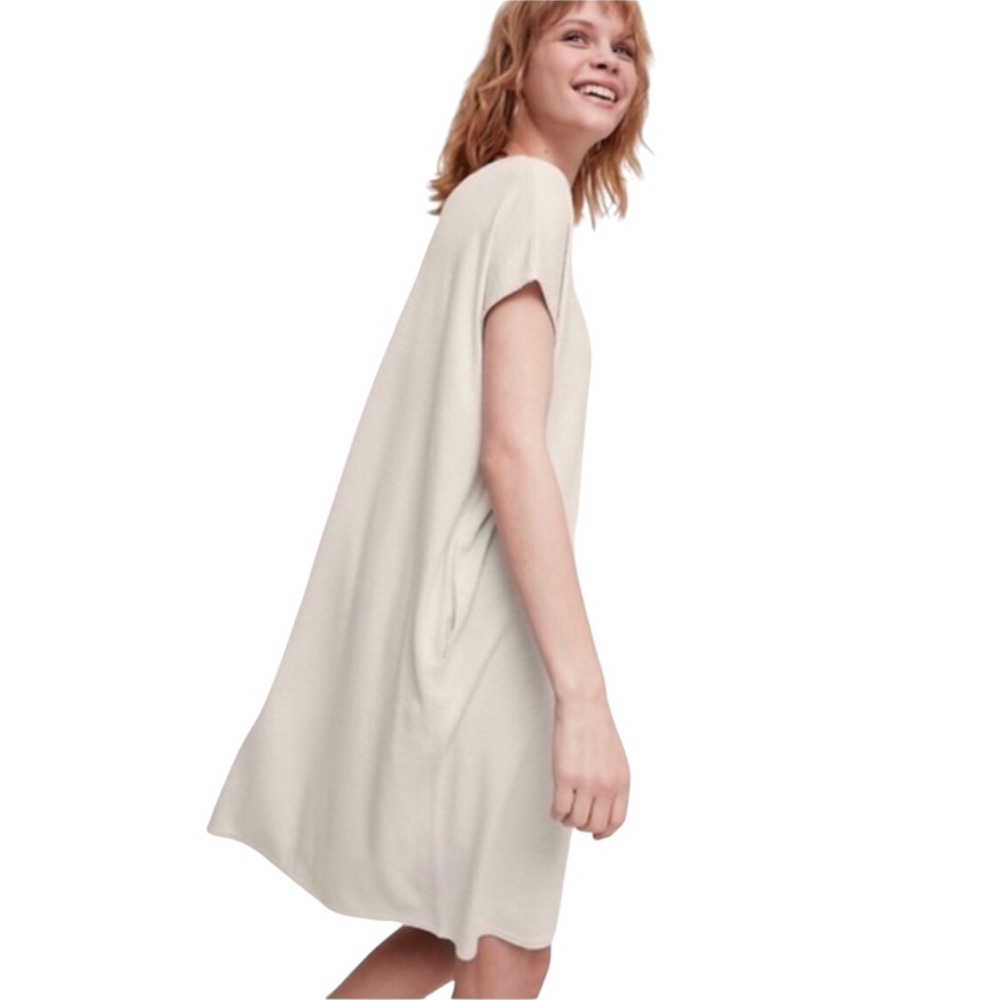 Wilfred Free Marcoux Dress Womens XS Beige T Shirt V Neck